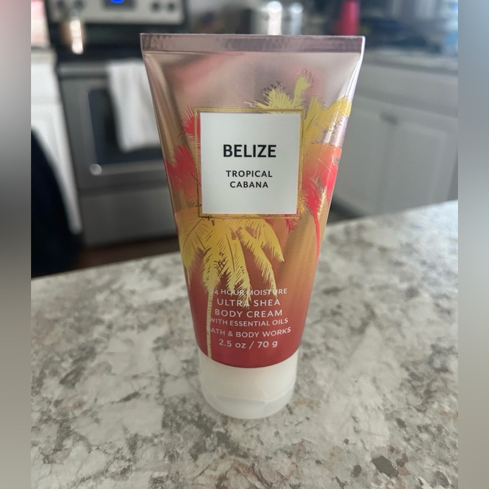 Bath and Body Works Belize Tropical Cabana Body cream 2.5 oz TRAVEL SIZE NEW